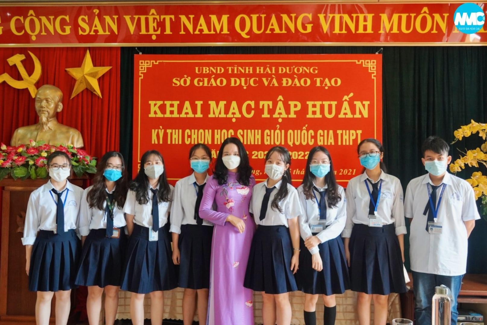 Hải Dương xếp thứ 3 toàn quốc về số lượng giải, tỷ lệ giải HSGQG thuộc nhóm cao nhất toàn quốc năm học 2021 - 2022